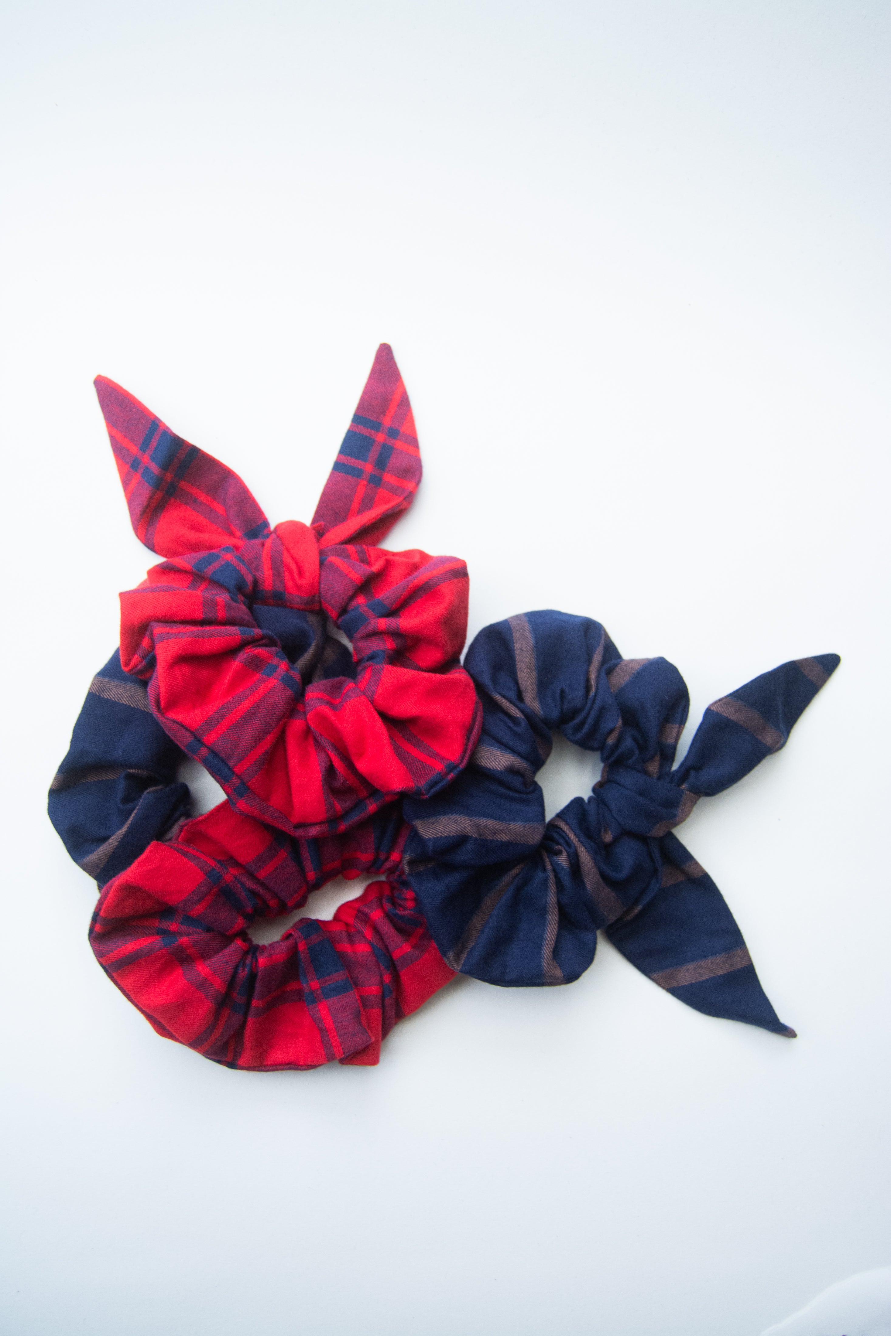 The Bow Scrunchie - House of Flint
