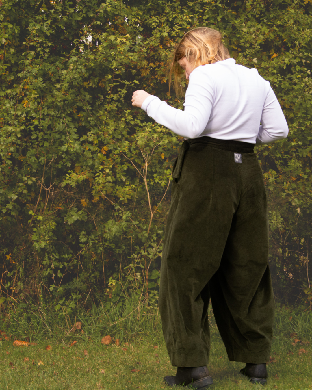The Margo Trousers in Olive corduroy - House of Flint