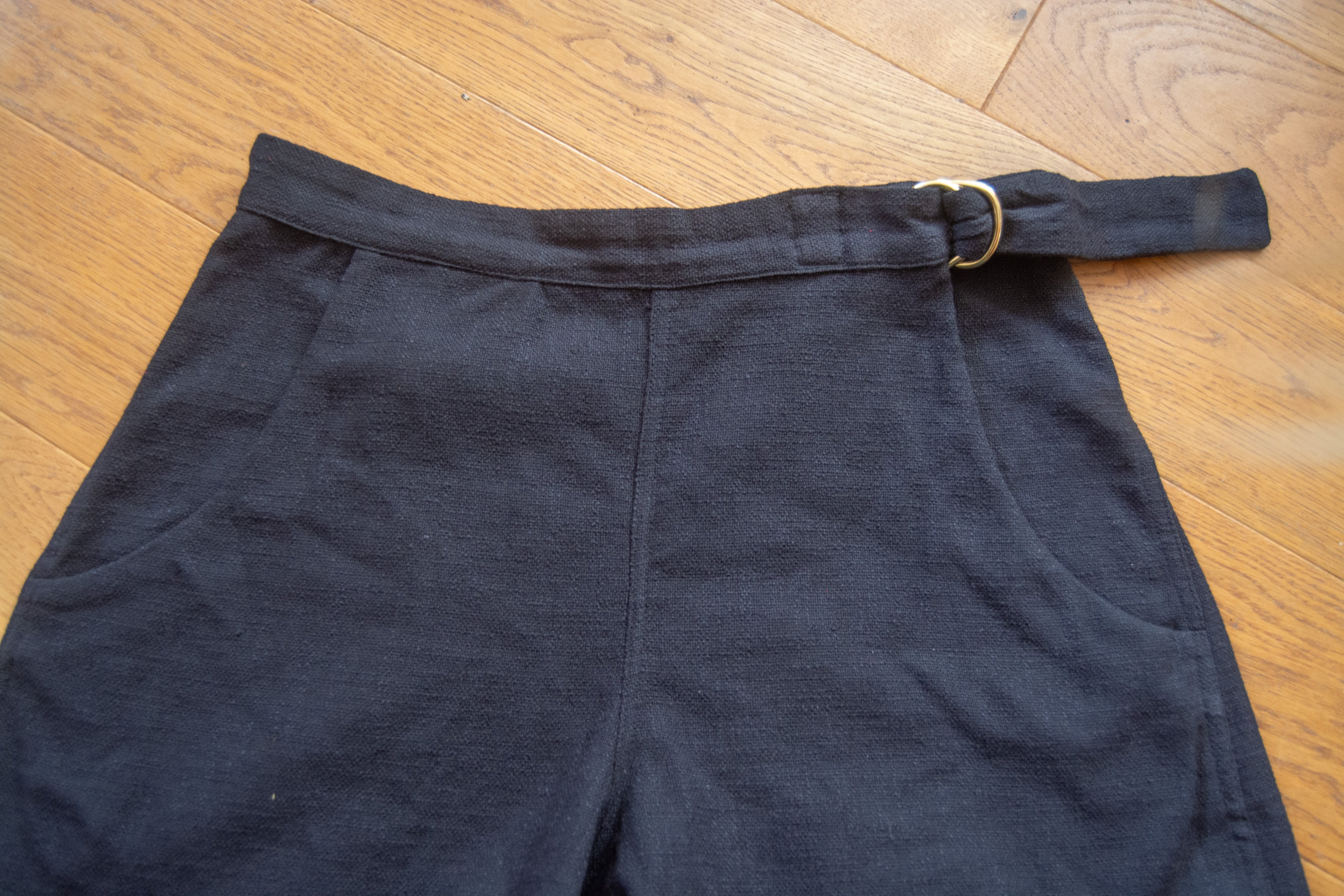The Avery Trousers in Black - House of Flint