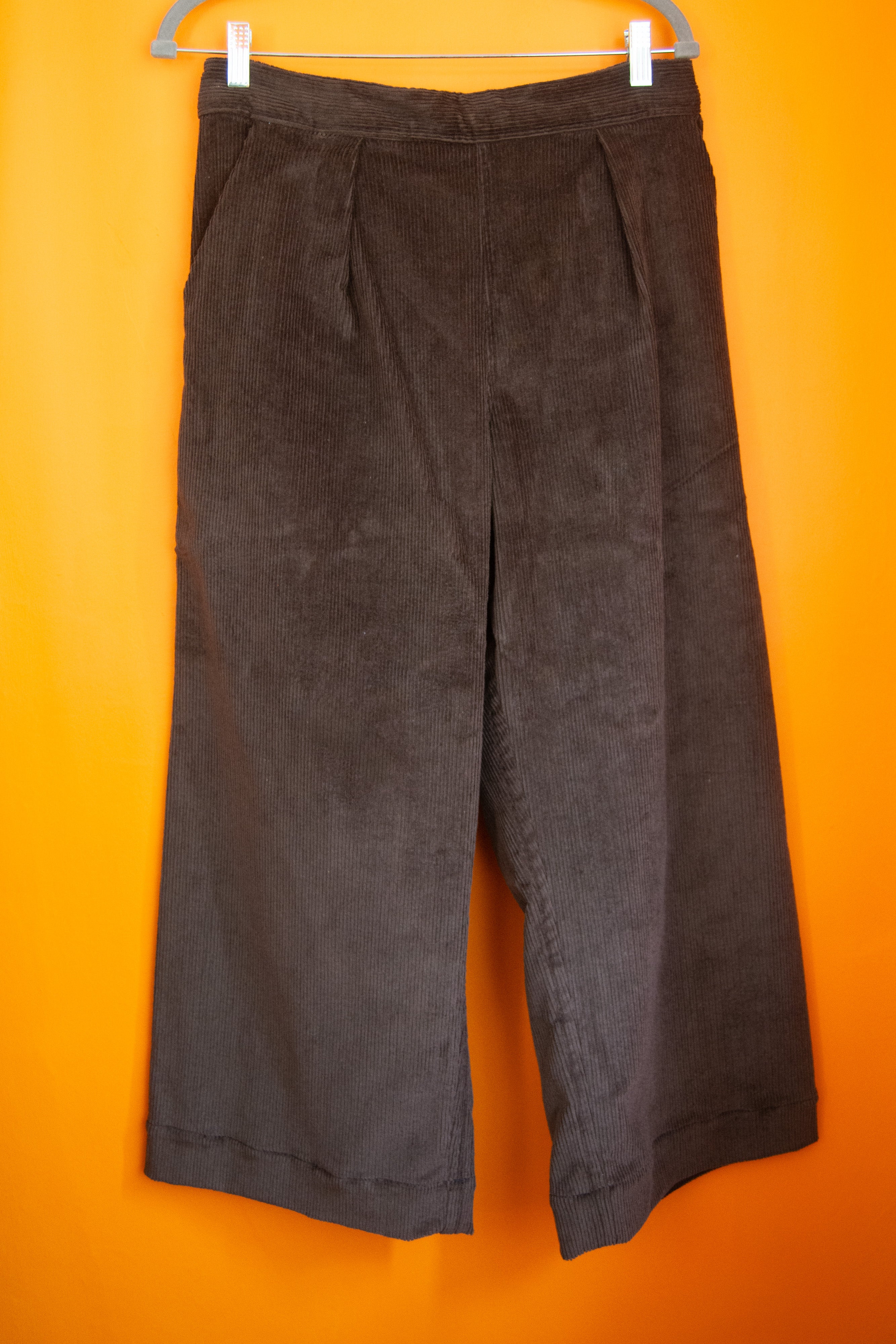 The Everyday Trousers - Brown corduroy - M - House of Flint