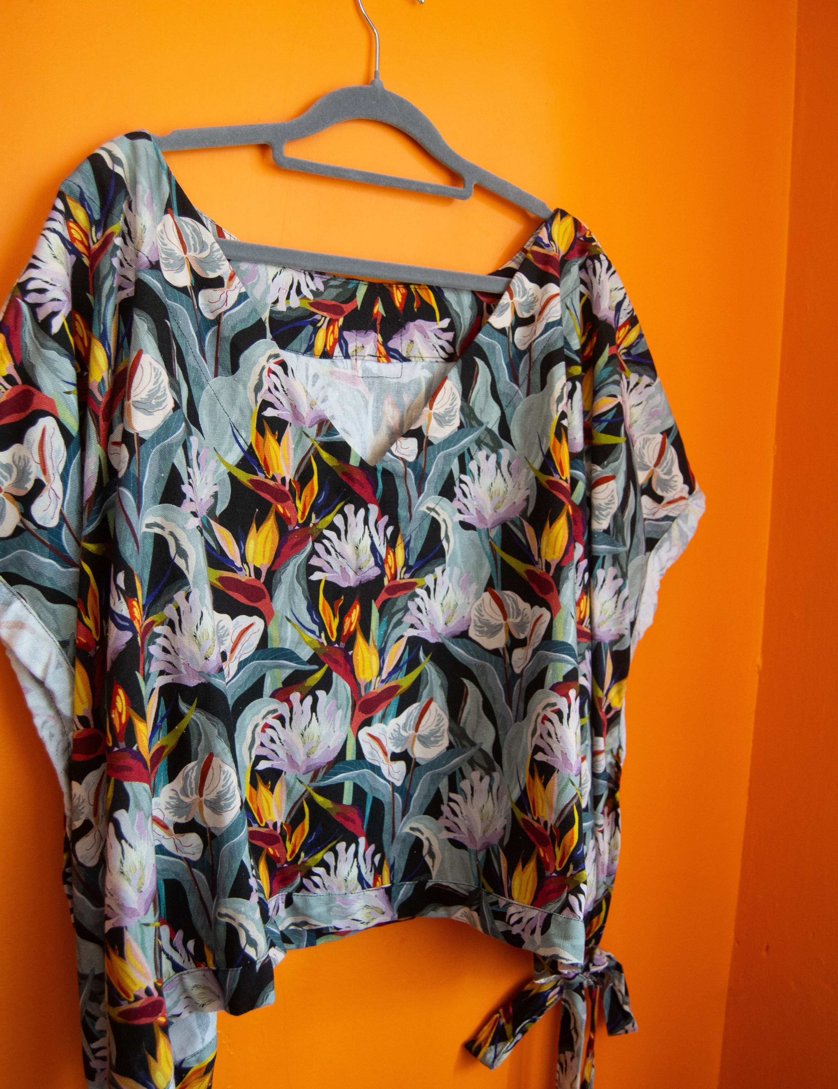 The Tie Shirt - Flower print linen/rayon - 4XL - House of Flint