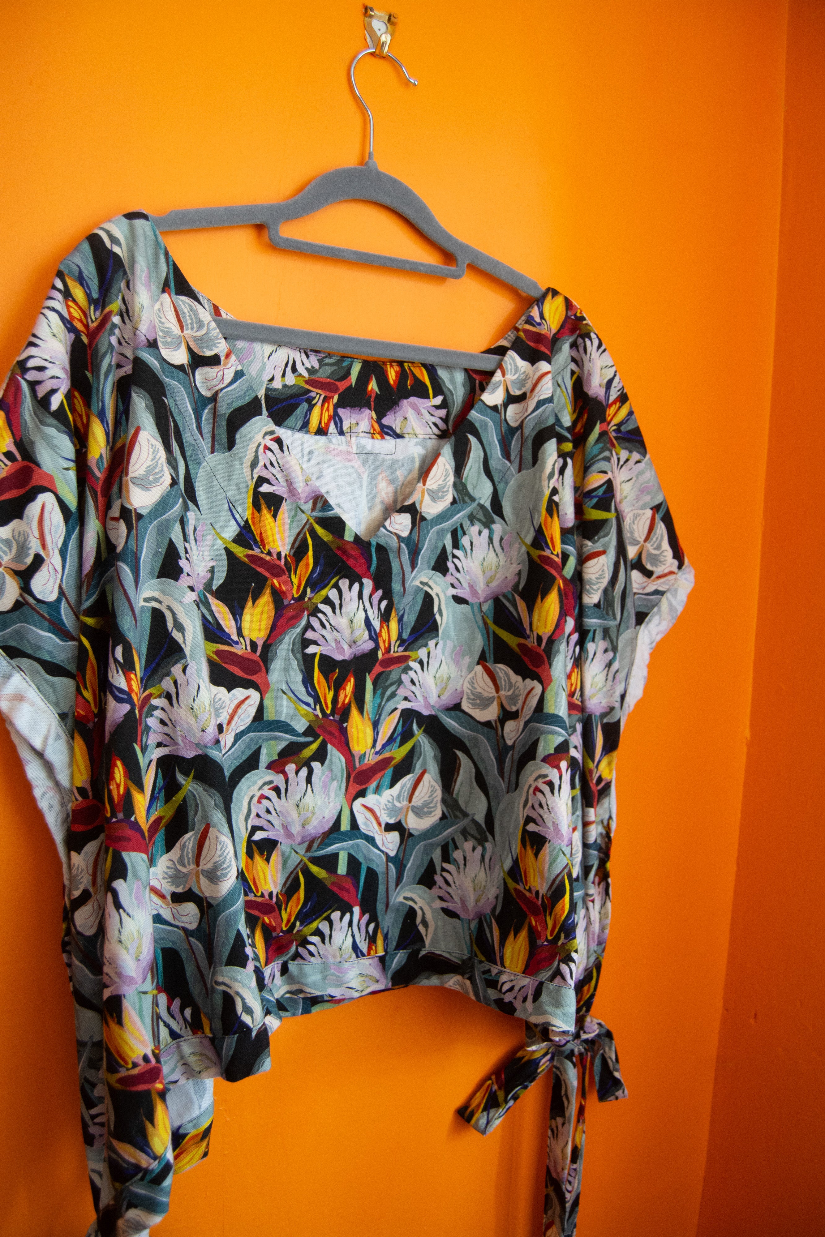 The Tie Shirt - Flower print linen/rayon - 4XL - House of Flint