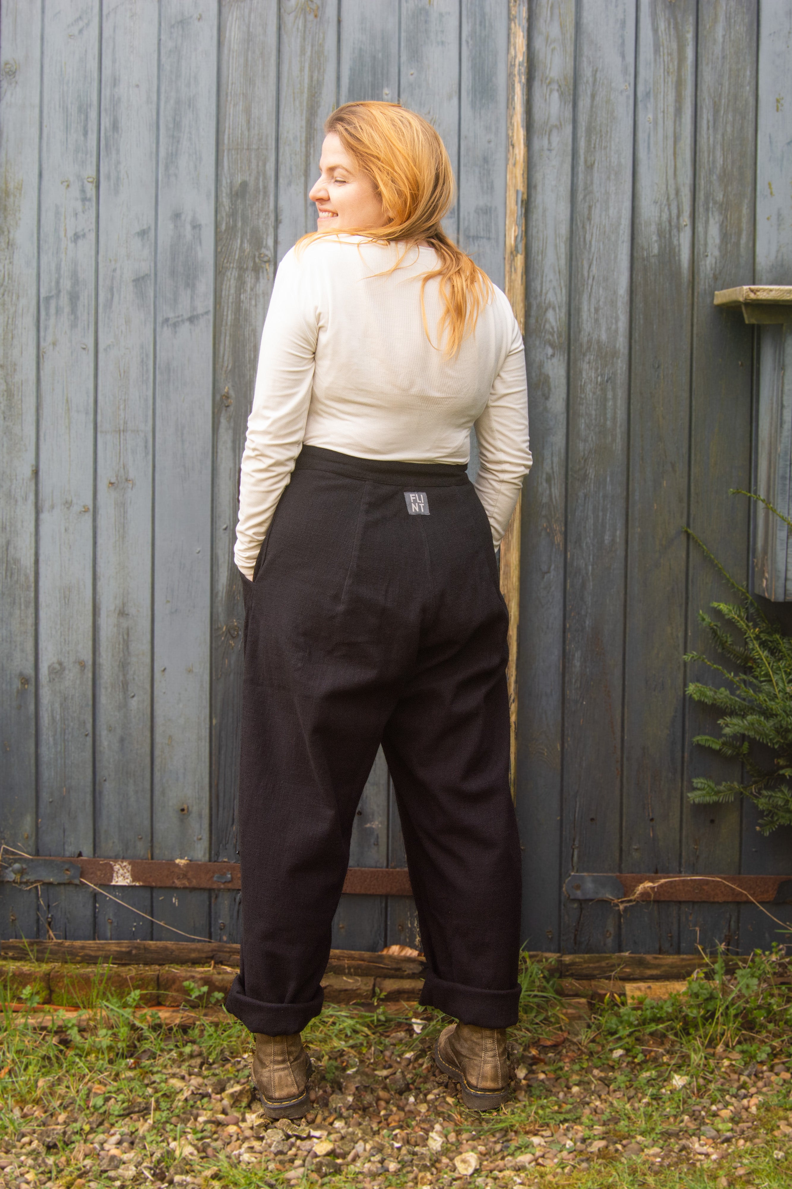 The Avery Trousers in Black - House of Flint