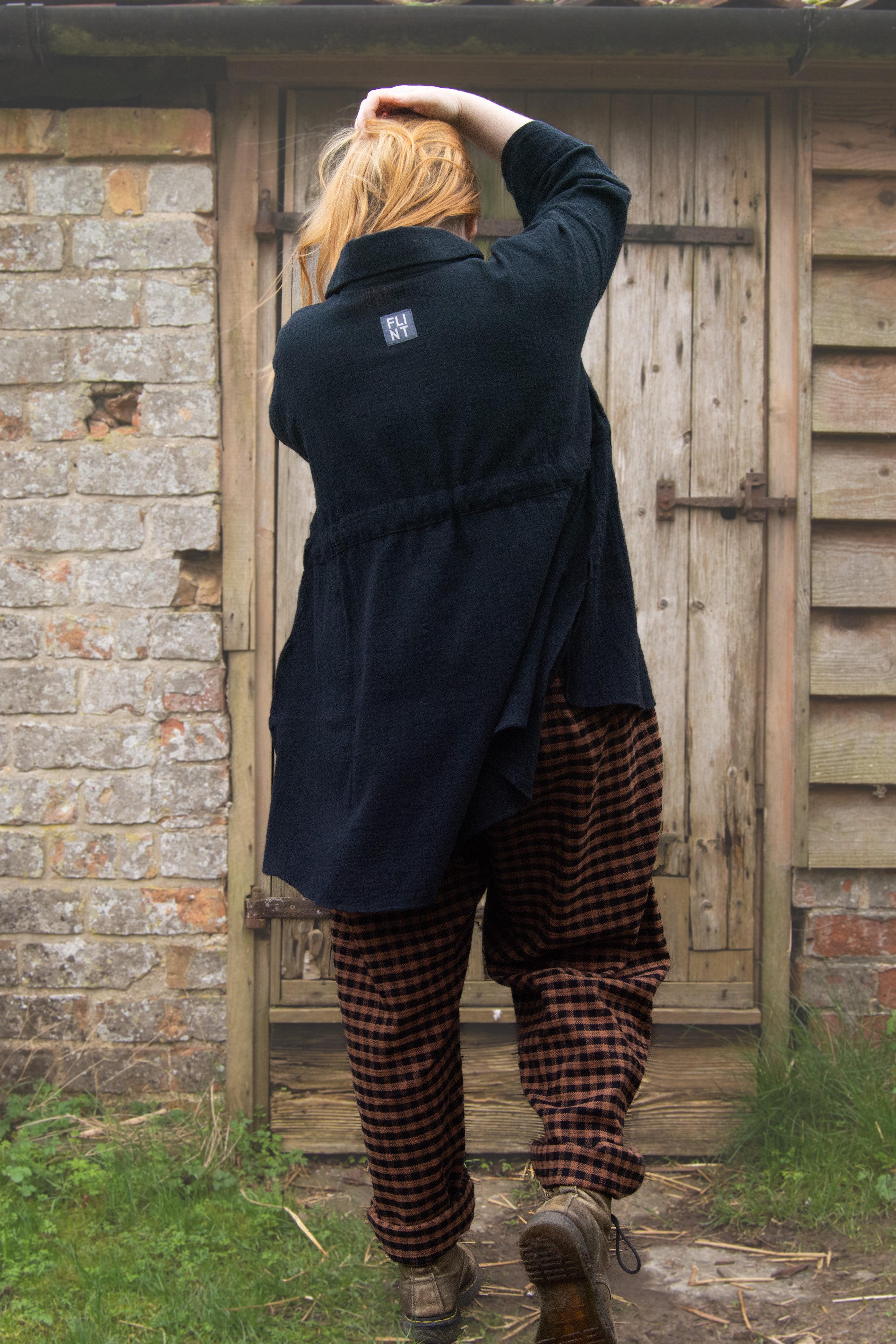The Good Life Shirt in Black Cotton - ships late March - House of Flint