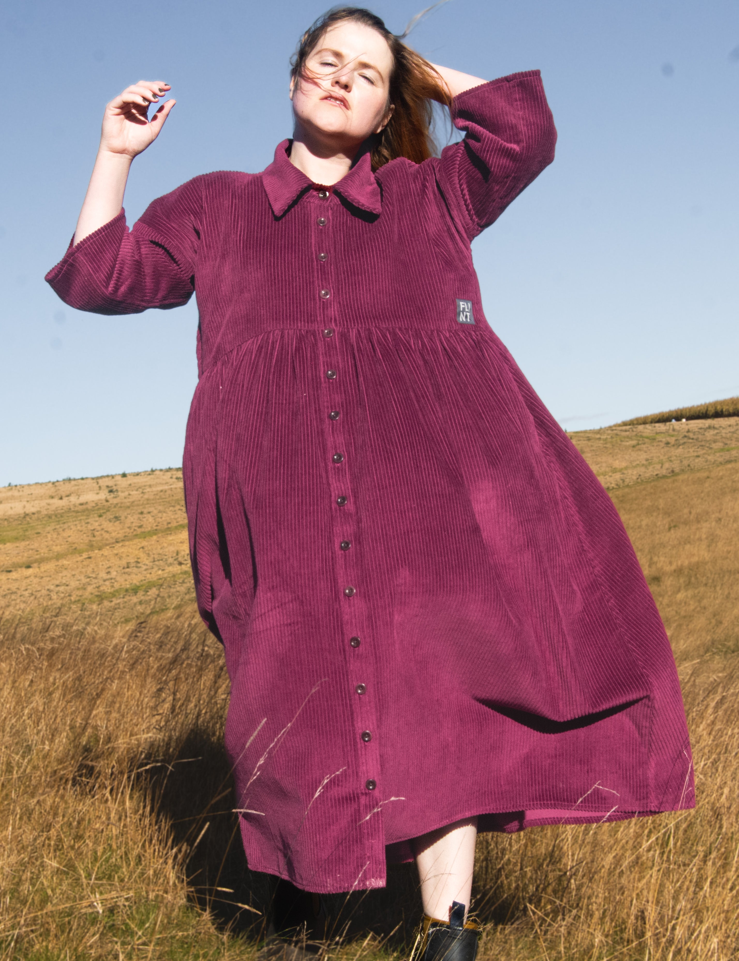 The Hybrid Dress in pink corduroy - S - House of Flint
