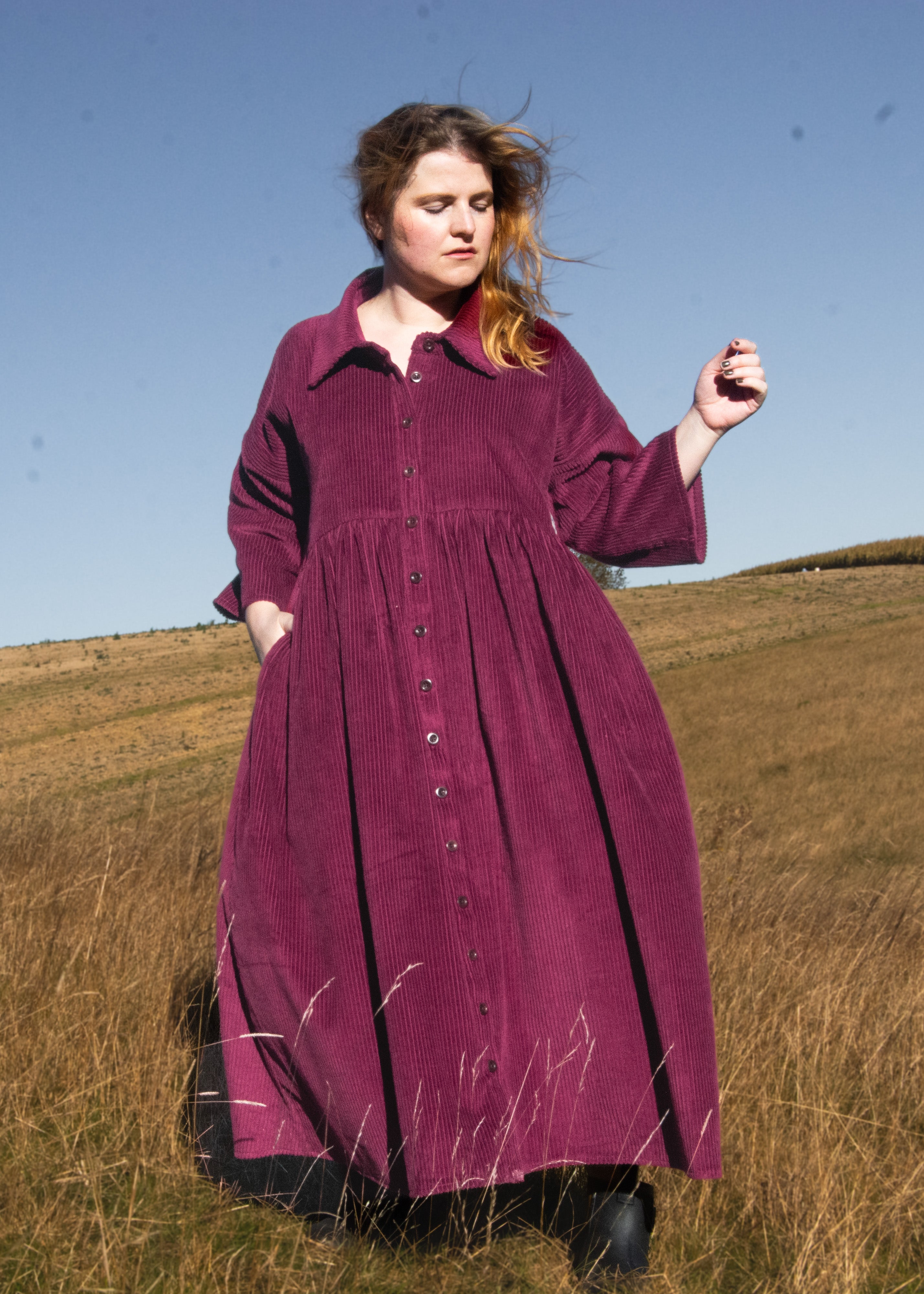 The Hybrid Dress in pink corduroy - S - House of Flint