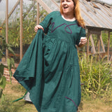 Velvet Ribbon Full Dress Appliqué