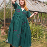 Velvet Ribbon Full Dress Appliqué