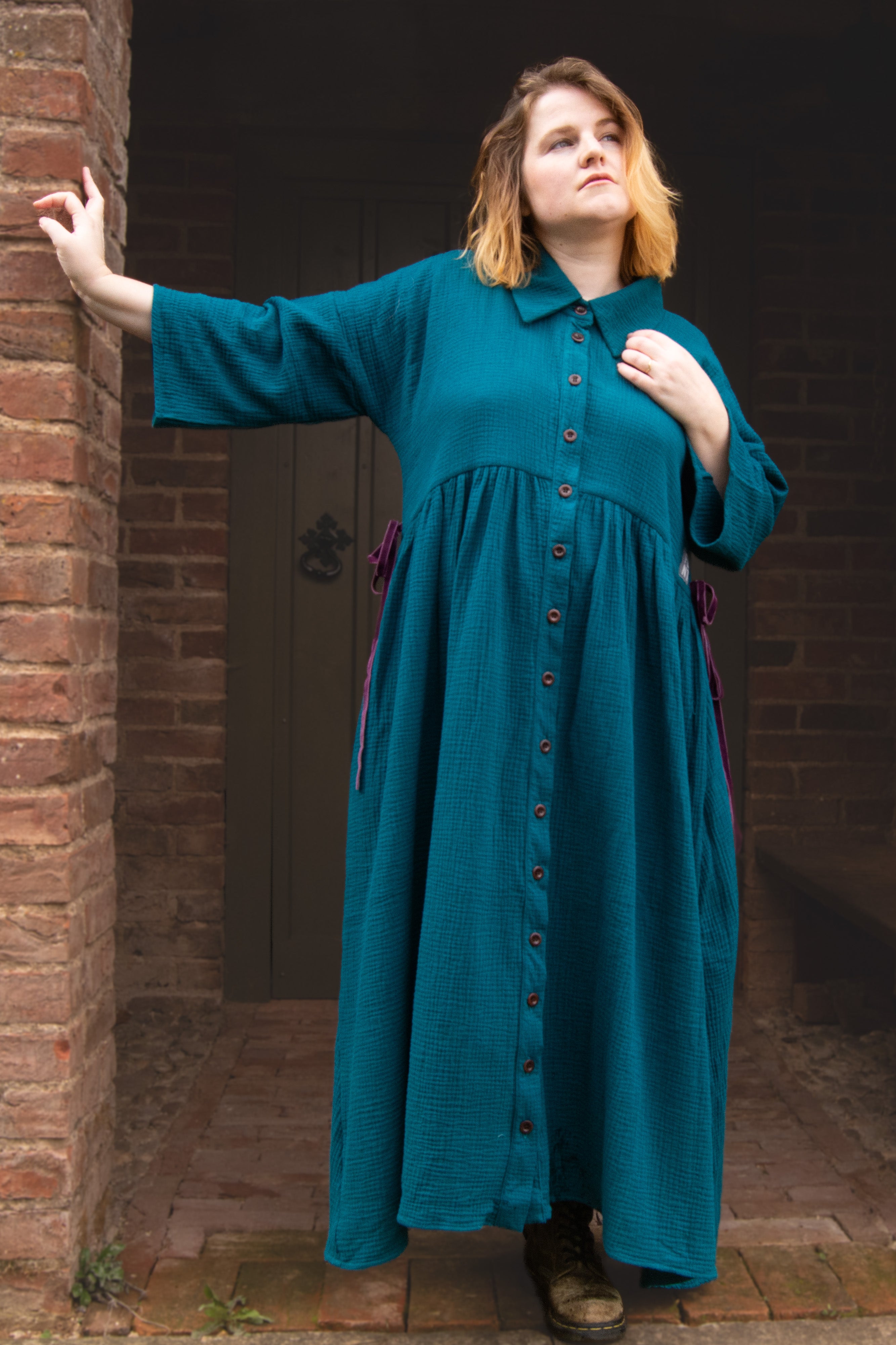 The Hybrid Dress in Peacock double gauze - House of Flint