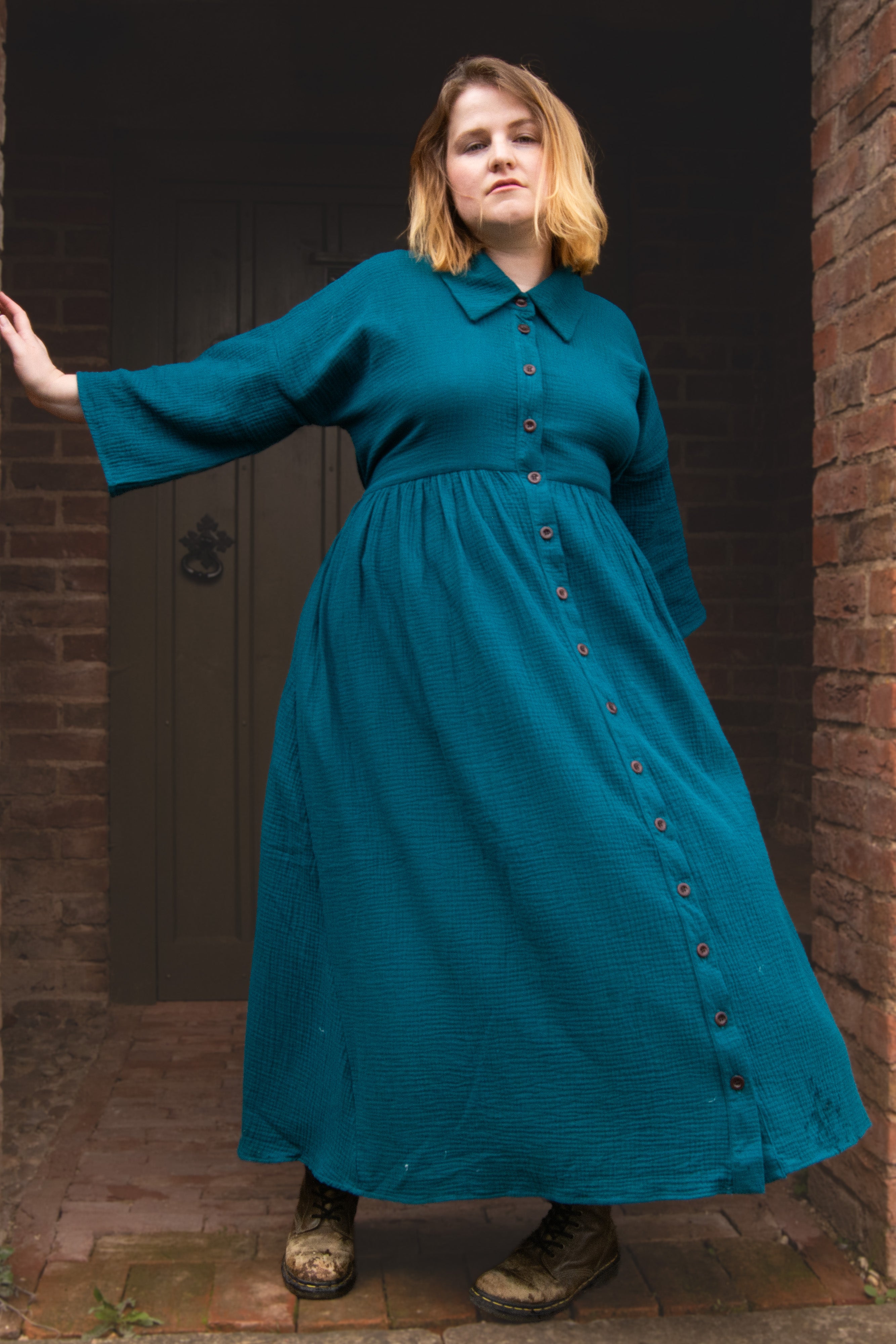 The Hybrid Dress in Peacock double gauze - House of Flint