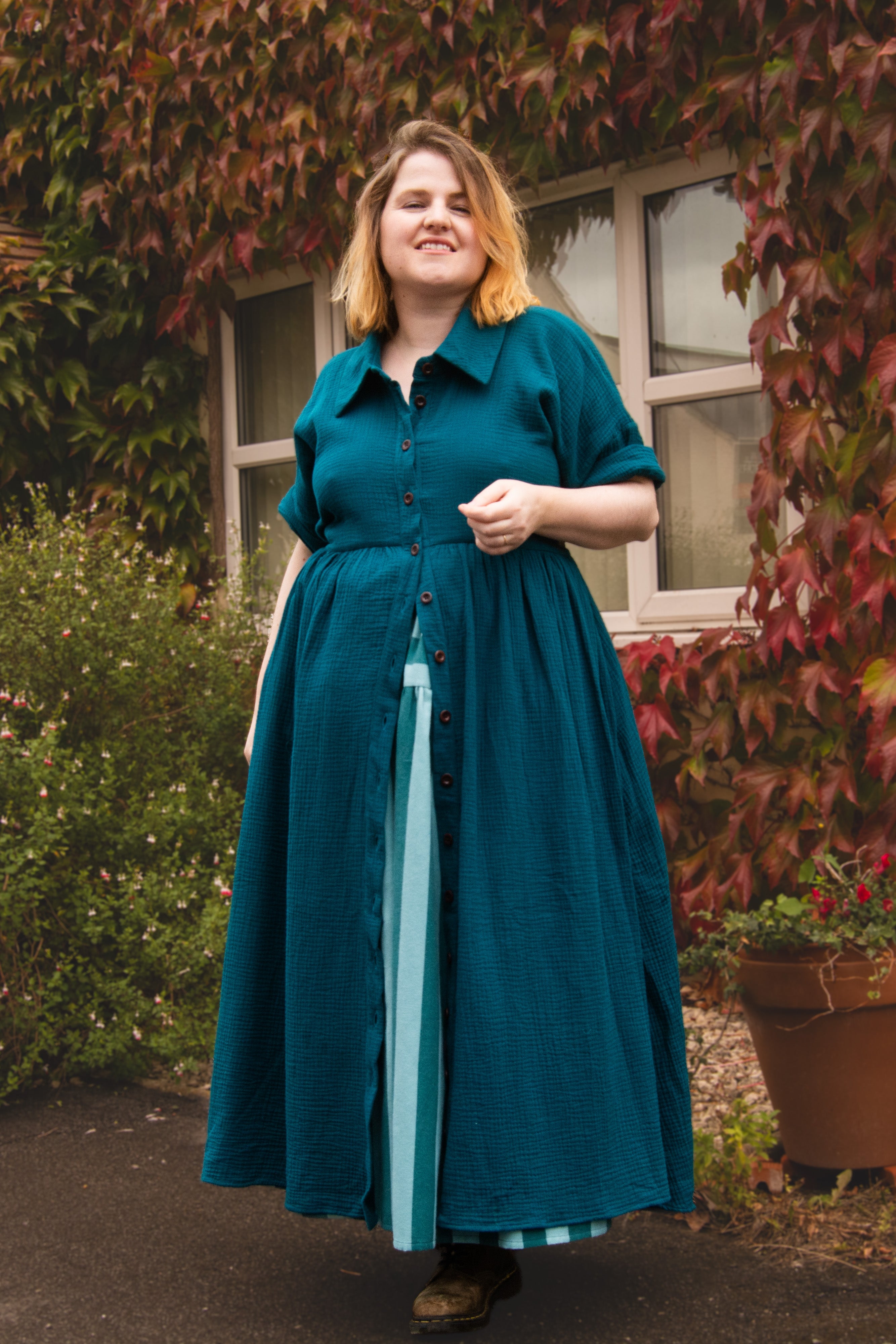 The Hybrid Dress in Peacock double gauze - House of Flint