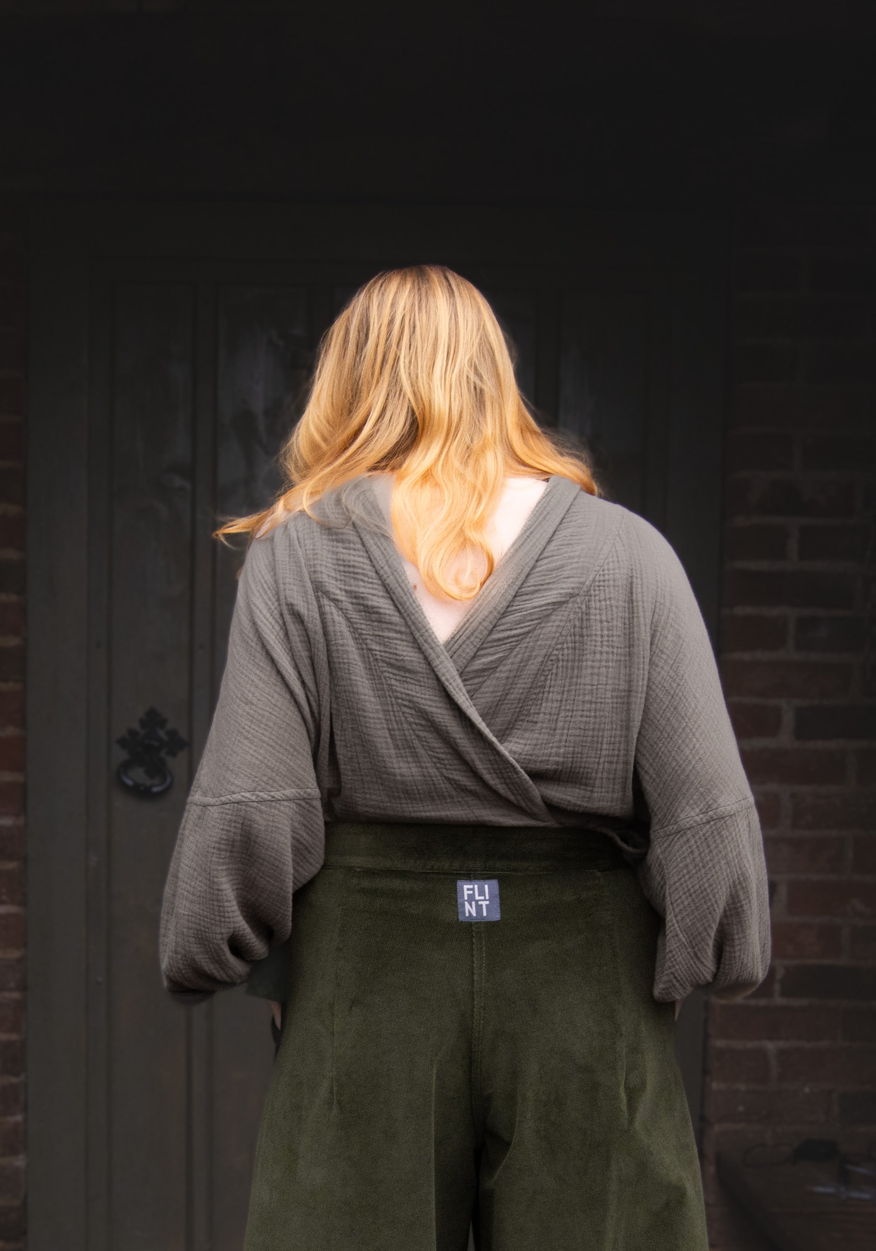 The Solstice Shirt in Mushroom double gauze - House of Flint