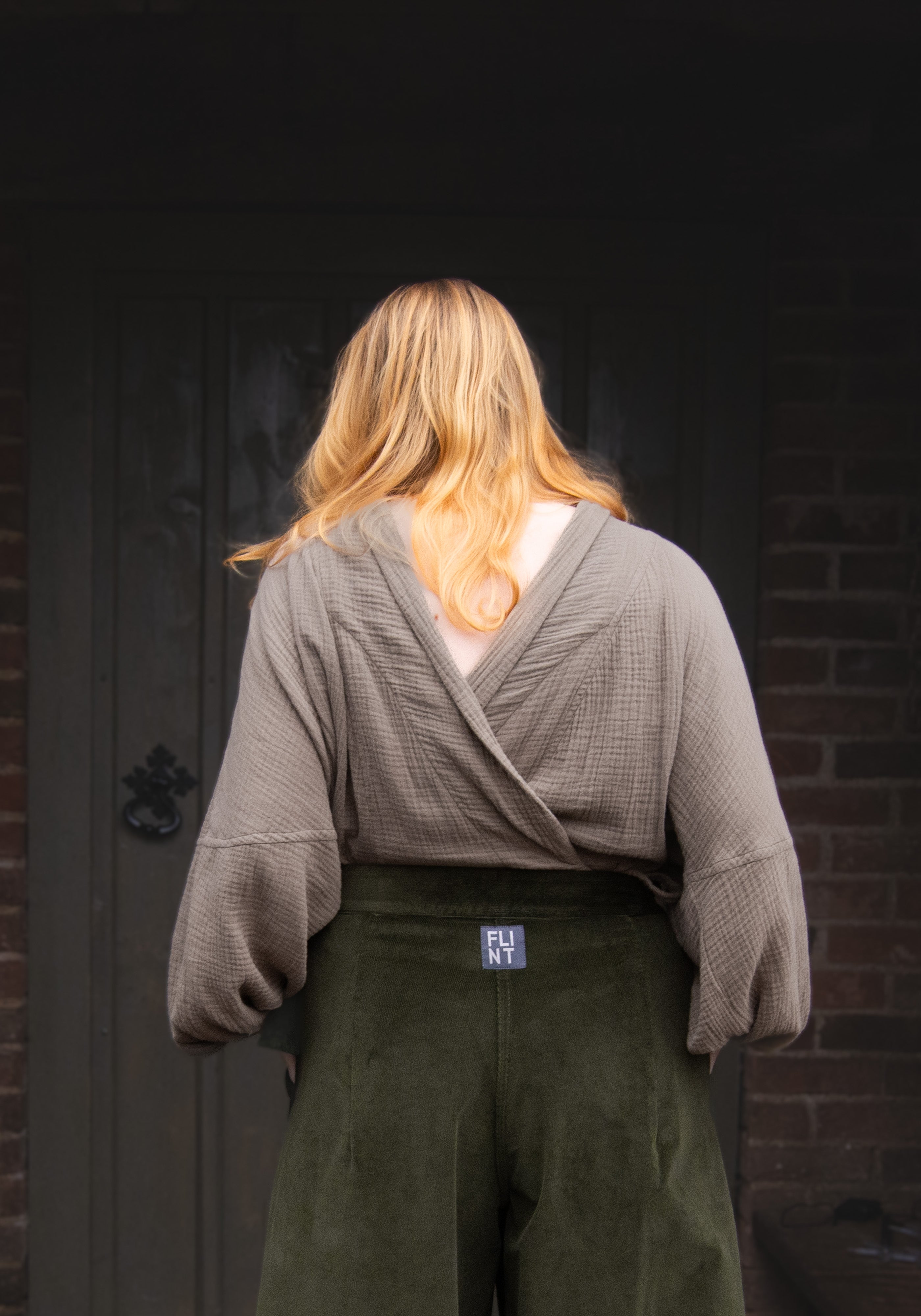 The Solstice Shirt in Mushroom double gauze - House of Flint