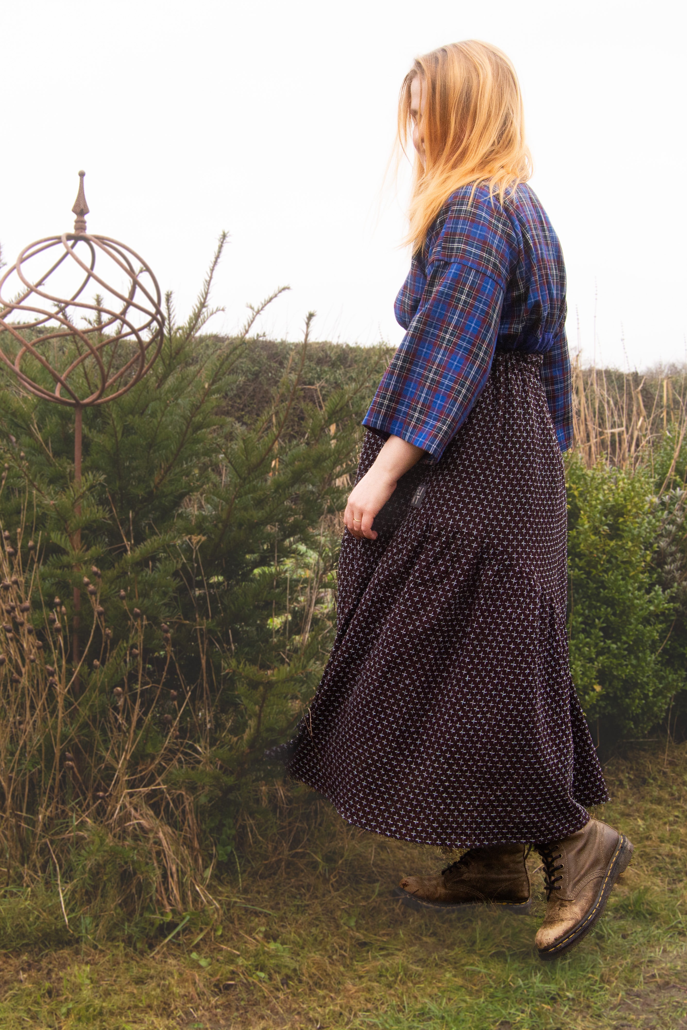 The Gathered Skirt in Cool Browns Cross Stitch Cotton - House of Flint